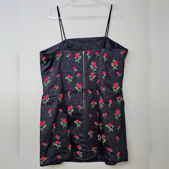 The Brynne 3D Spaghetti-Strap Dress by Maeve Anthropologie, Red Rose Pattern 22W - Picture 7 of 13